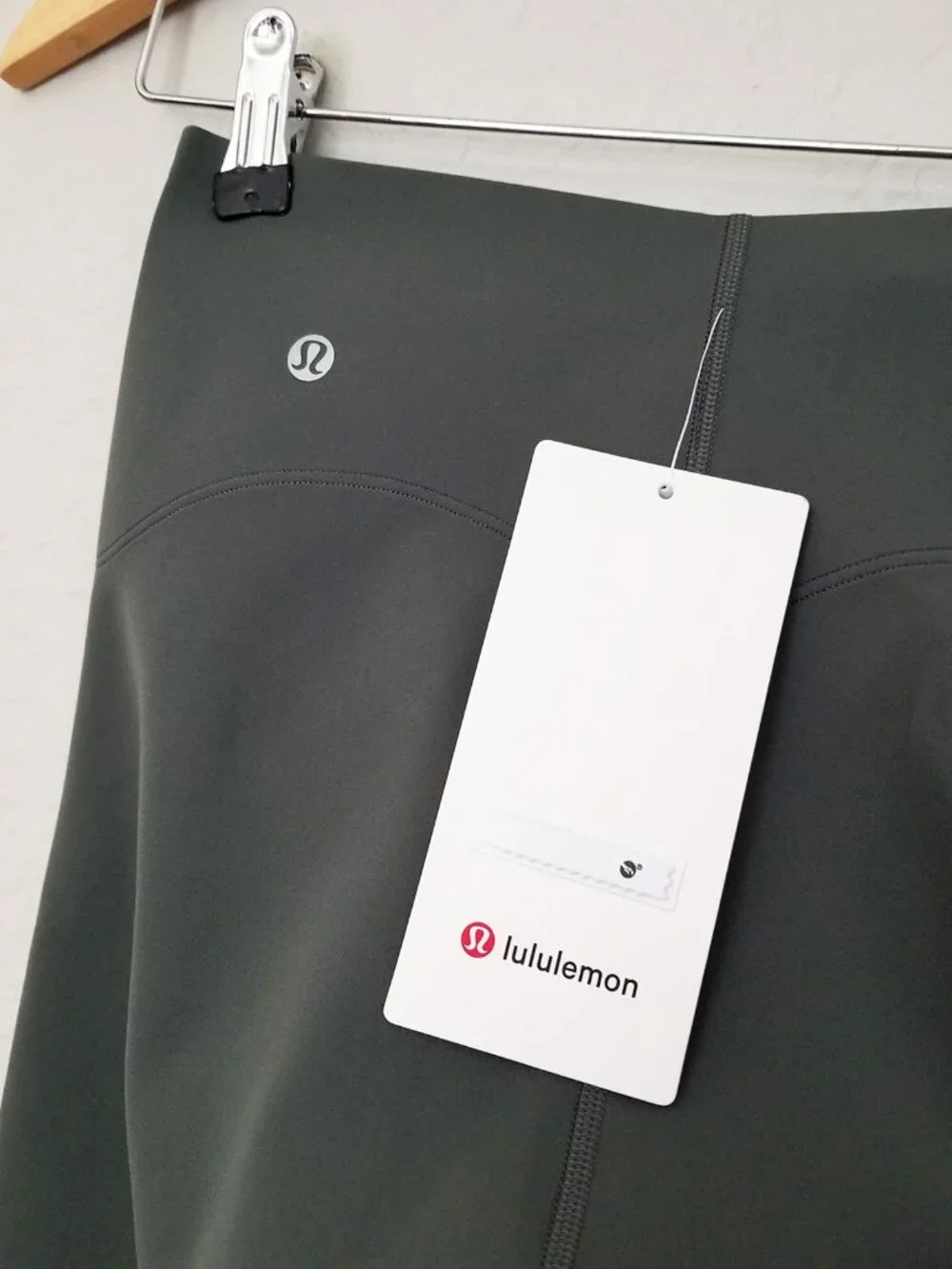 NEW Lululemon Glow Up SHR Tight 25